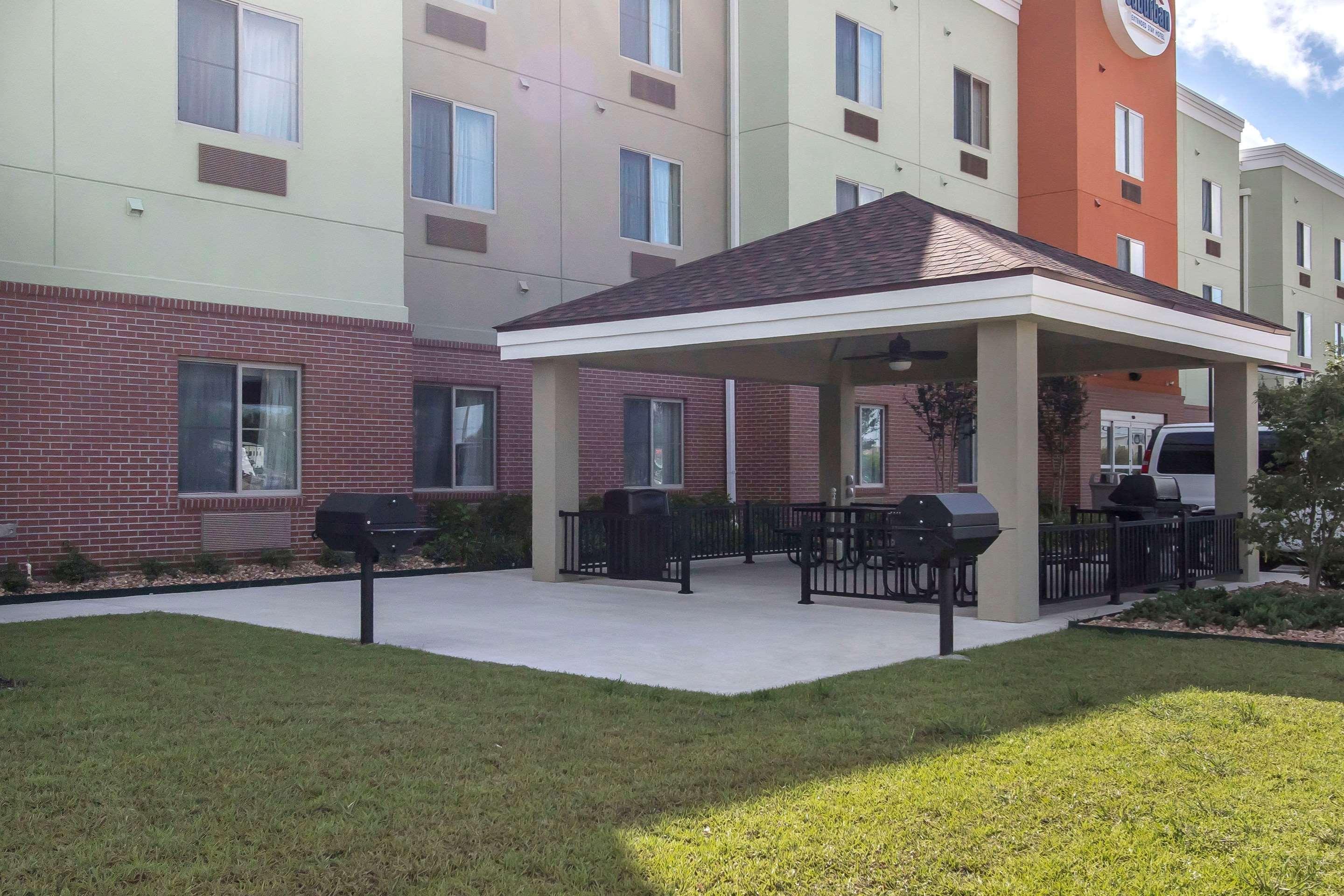 Suburban Studios Donaldsonville Exterior foto